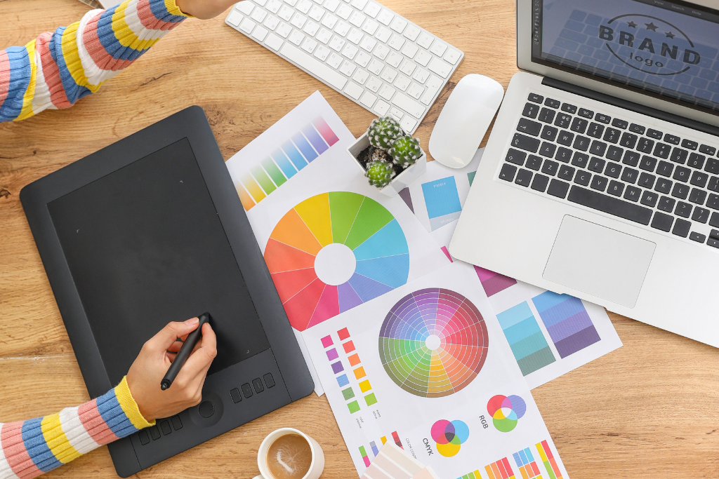 10 Logo Design Trends to Elevate Your Brand in 2024